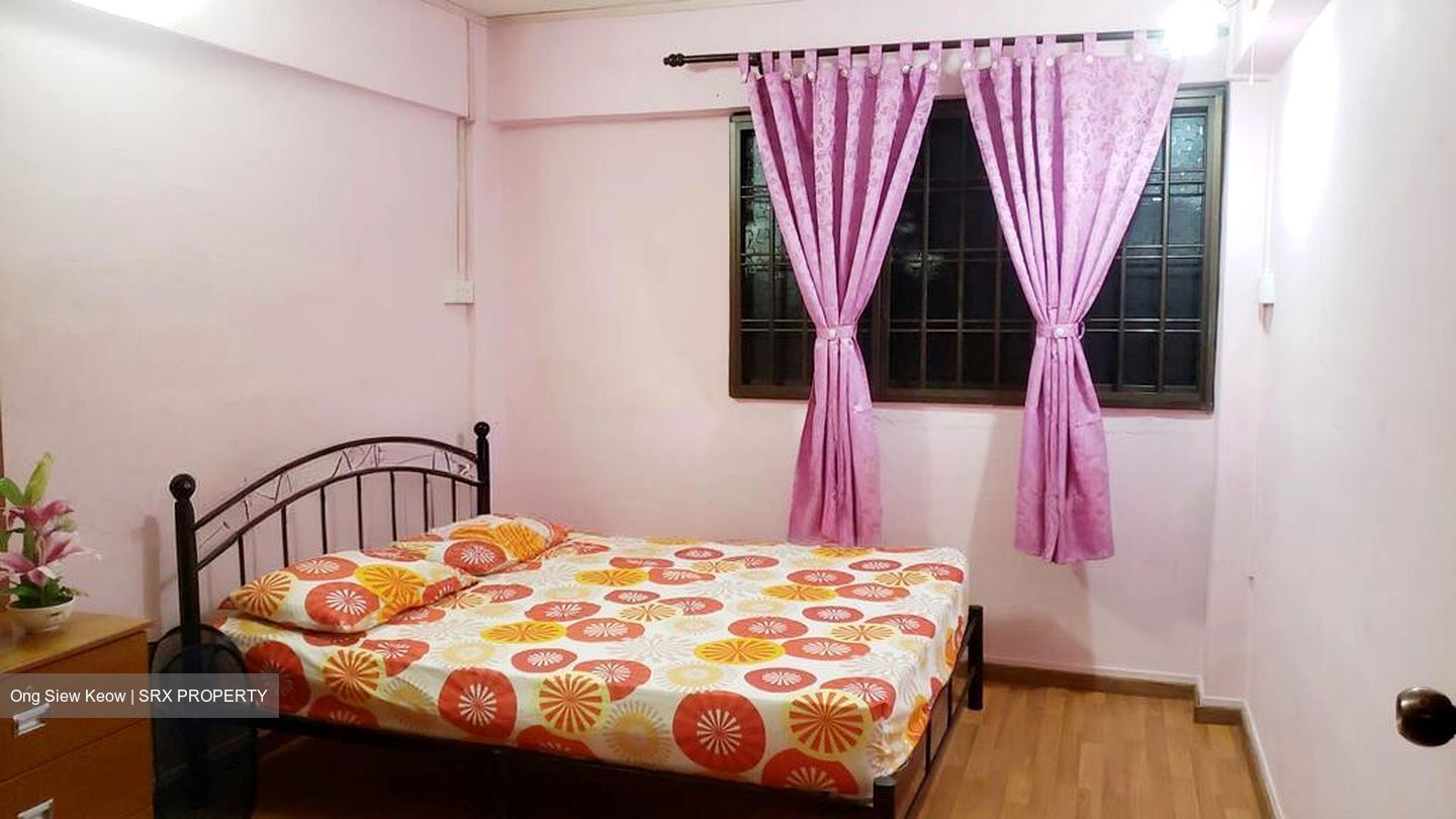 Blk 251 Jurong East Street 24 (Jurong East), HDB 3 Rooms #503933821